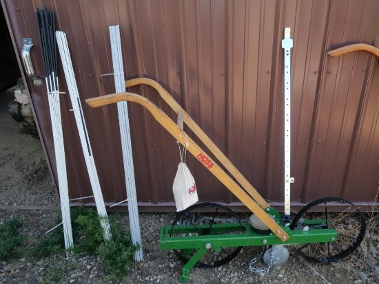 Hoss Garden Seeder