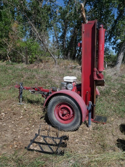 Towable Log Splitter with 10HP Honda G40 Engine