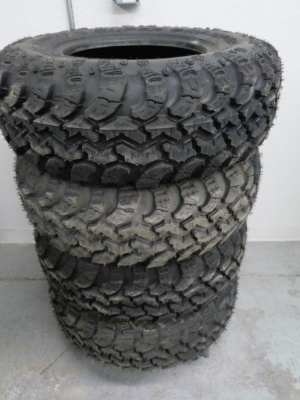 Set of Four New Irok ND Super Swamper Tires Size 31x10.50R15LT