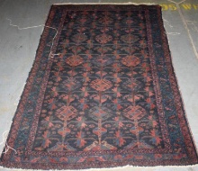 Beautiful Antique Hand-Knotted Wool in Northern Persian Style