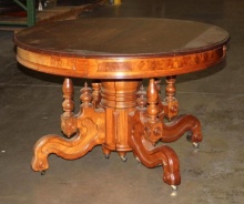 Gorgeous Antique Victorian Round Pedestal Table with Leaves