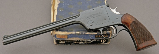 Harrington & Richardson Model 195 U.S.R.A. Single Shot Target Pistol