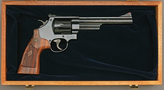 Smith & Wesson Model 29-10 N.R.A. 50 Years of Dedication Revolver