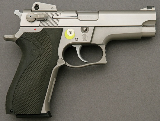 Smith & Wesson Model 5906 Semi-Auto Pistol