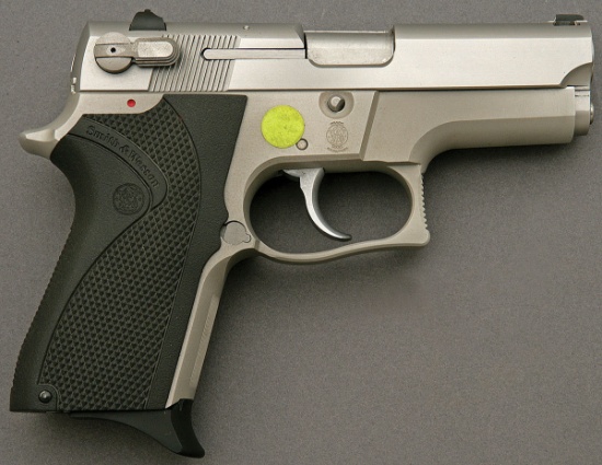 Smith & Wesson Model 6906 Compact Semi-Auto Pistol