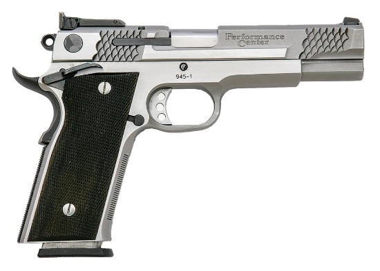 Smith & Wesson Model 945-1 Performance Center Semi-Auto Pistol