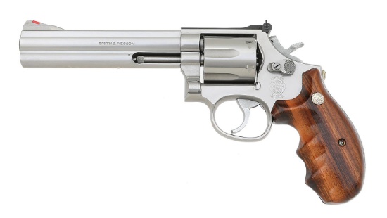 Smith & Wesson Model 686-1 Double Action Revolver