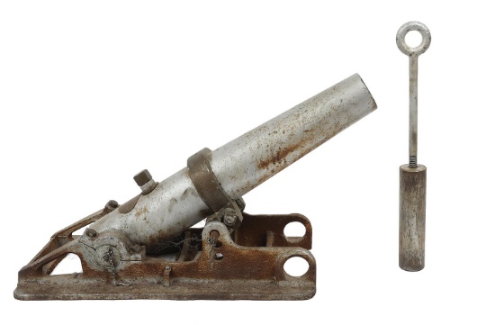 McKeever-Daley Co. U.S.C.G.-Marked Line Throwing Gun