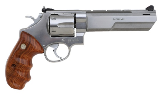Smith & Wesson Performance Center Model 629-3 Classic Hunter I Revolver