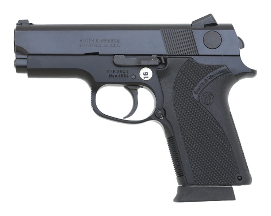 Rare Smith & Wesson Model 4054 Double Action Only Semi-Auto Pistol