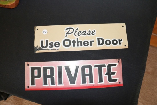 METAL SIGNS [PLEASE USE OTHER DOOR /PRIVATE]