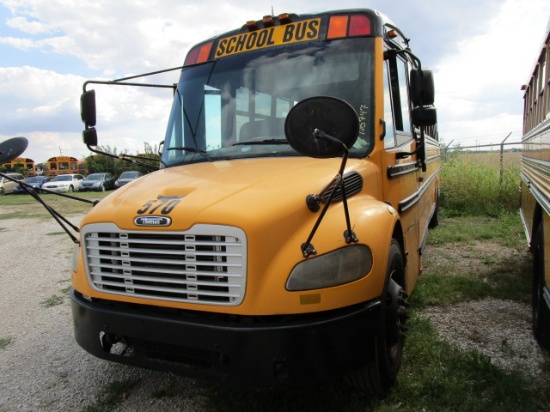 2008 Freightliner B2 Bus