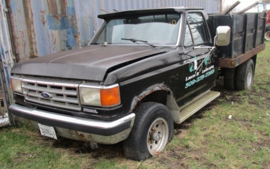 1988 FORD F-250 4X4 DIESEL DUMP TRUCK, CONDITION UNKNOWN, ENGINE WILL NOT TURN OVER