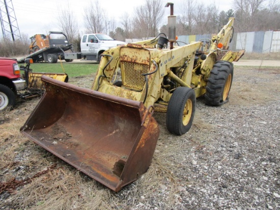 FORD 4500 GAS TRACTOR LOADER BACKHOE,