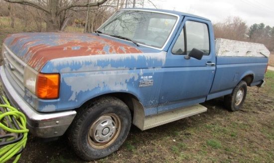 1989 FORD F-250, REAR WHEEL DRIVE, 6 CYLINDER, AUTOMATIC