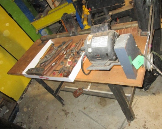 CRAFTSMAN LATHE WITH TOOLS