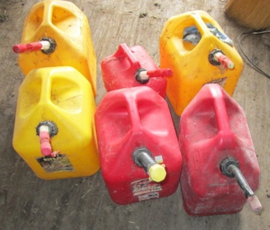 GAS CANS