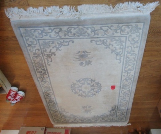 4'X6' AREA RUG, MATCHES LOT 14