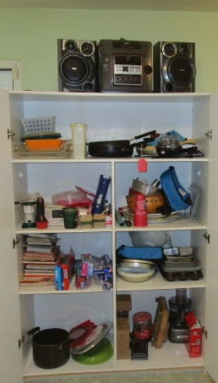 CONTENTS OF CABINET ONLY INCLUDING STEREO