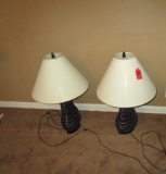 PAIR OF LAMPS