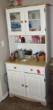 WHITE CABINET ONLY, OTHER ITEMS ARE DIFFERENT LOT