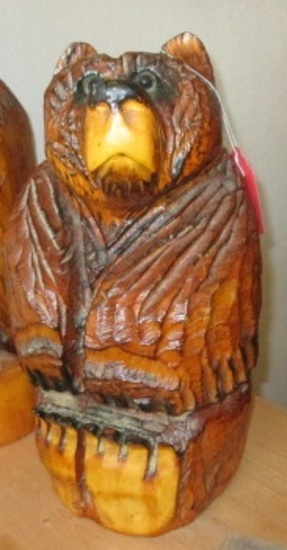 CARVED WOOD BEAR