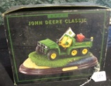 2001 JOHN DEERE CLASSIC GATOR