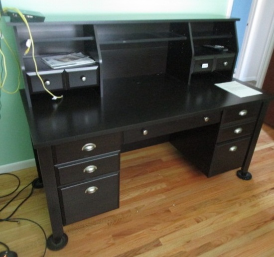 DESK