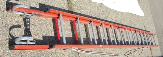 LITTLE GIANT, LUNAR LADDER, FIBERGLASS 28'