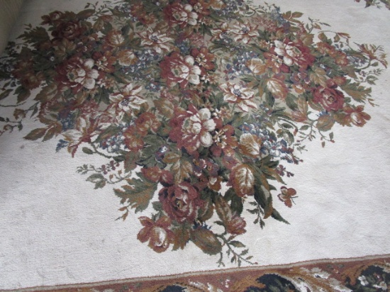 AREA RUG 10'6''X7'6''