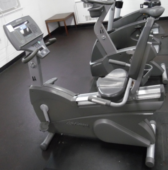 Life Fitness Stationary Bike