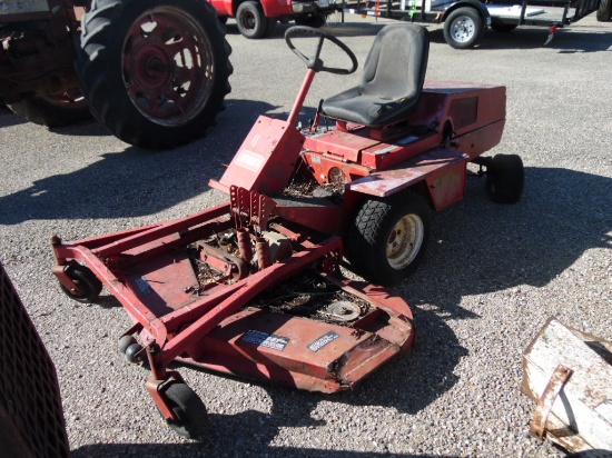 Toro front deck mower, condition unknown