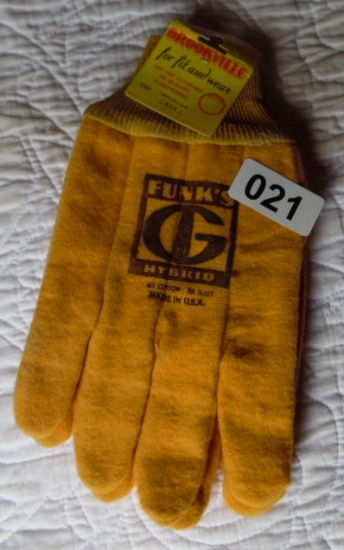 Funk’s Hybrid gloves