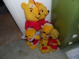 Winnie the Poohs