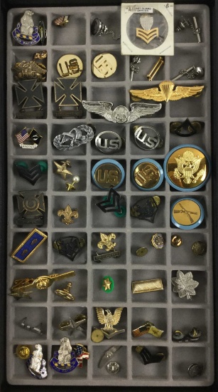 Military Medals, Buttons, Pins