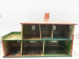 Vintage Tin-litho Doll House