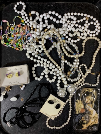 Assorted Vintage Fashion Jewelry, Necklaces