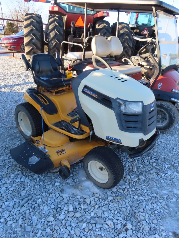 Cub Cadet SLTX1050 Riding Mower