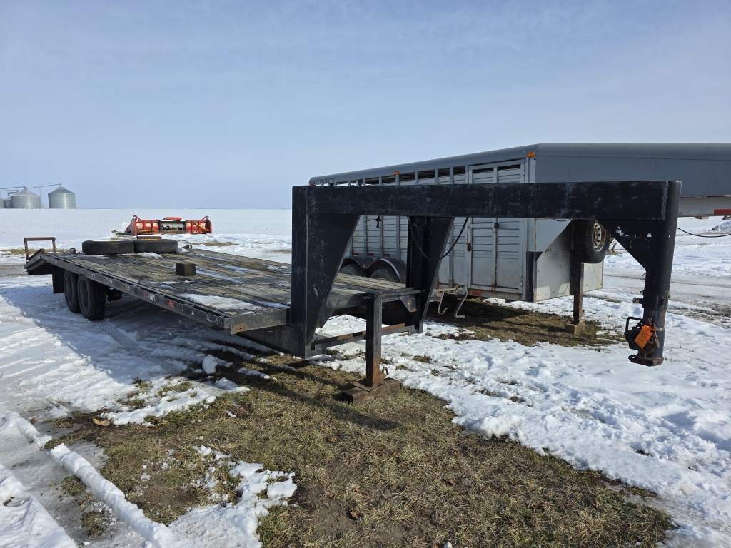 2000 Kiefer Bilt 20' Gooseneck Trailer