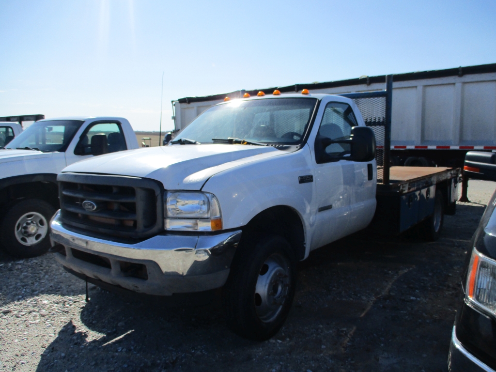 2003 Ford F-550