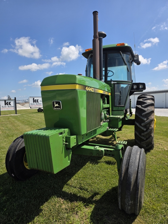 1981 John Deere 4440
