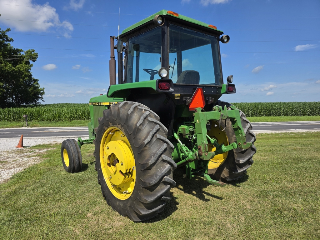 1981 John Deere 4440