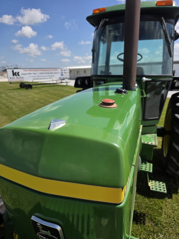 1981 John Deere 4440