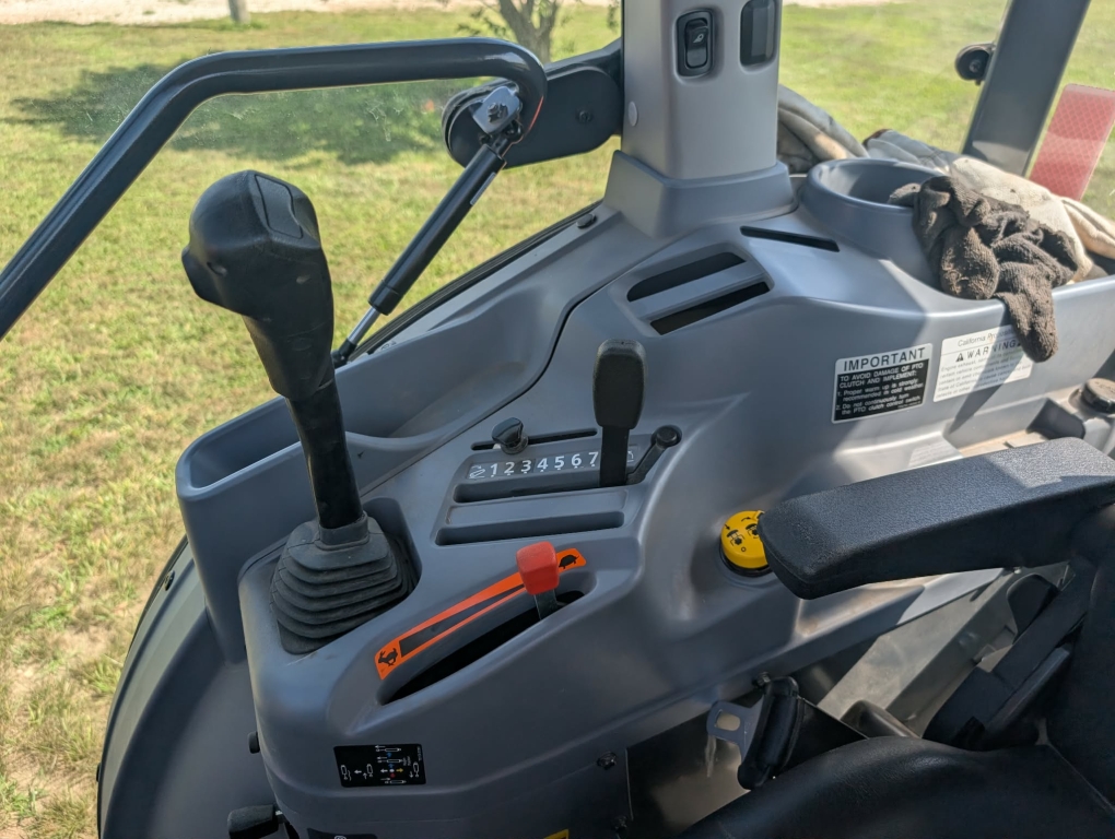 2022 Kubota L3560