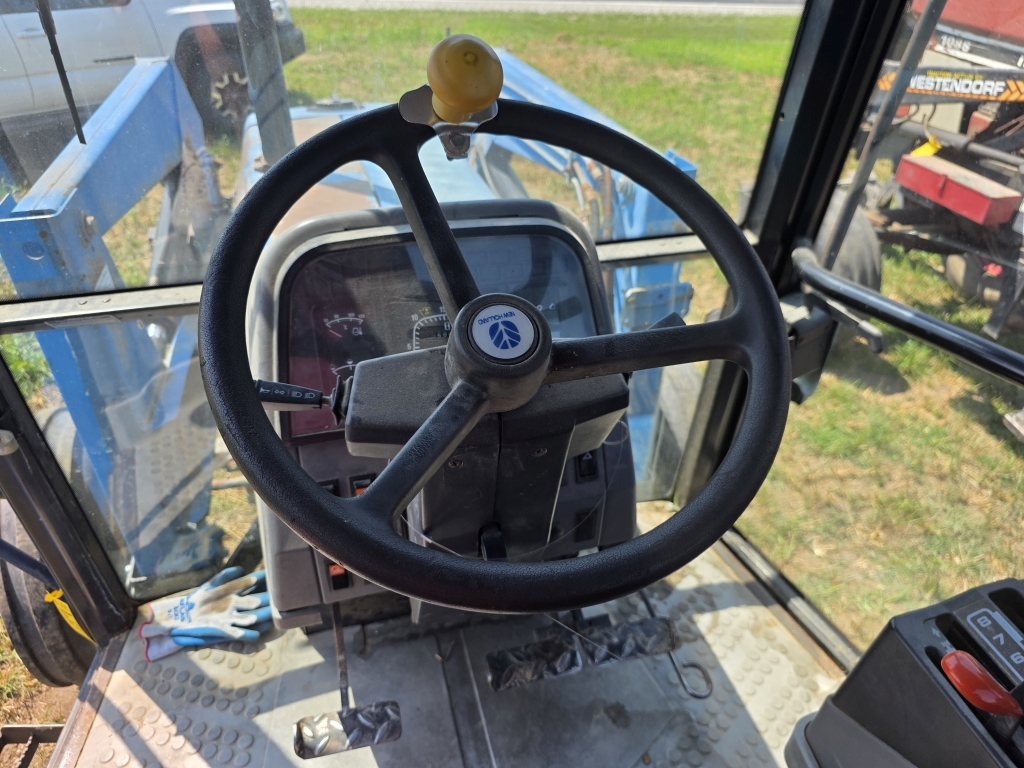 New Holland 7740