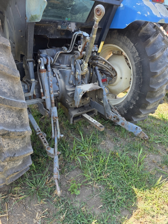 New Holland 7740