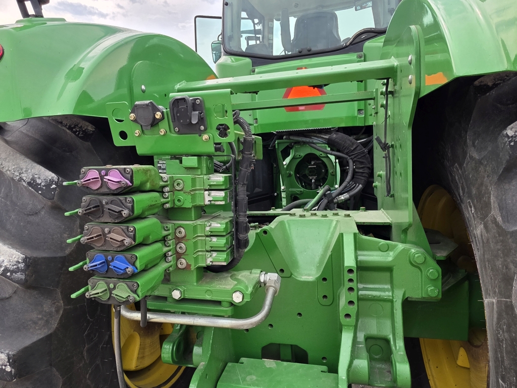 2012 John Deere 9560R