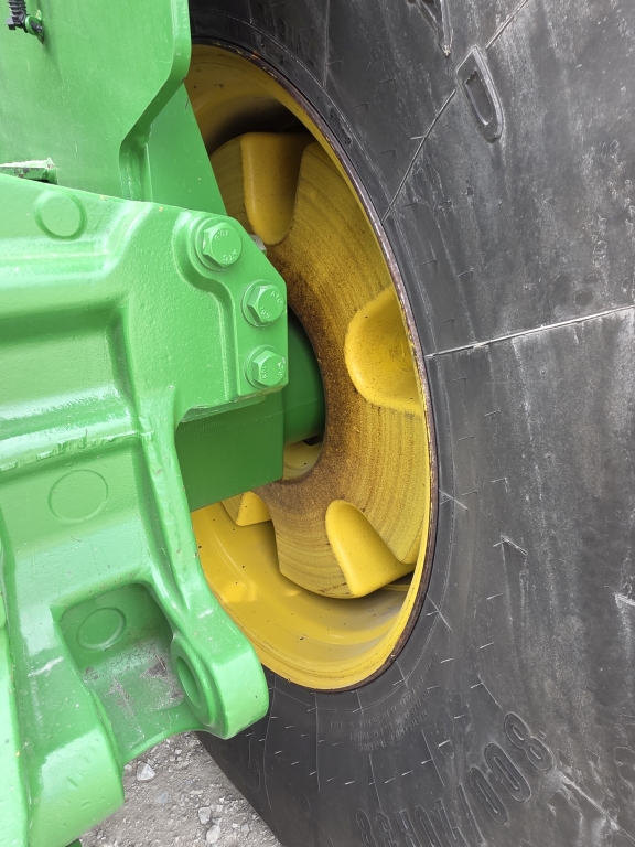 2012 John Deere 9560R