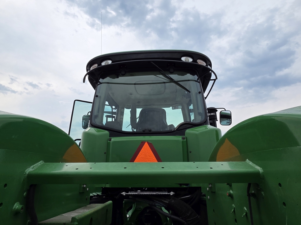2012 John Deere 9560R