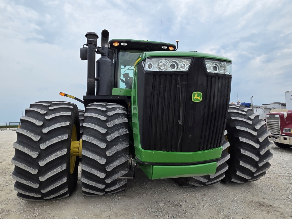 2012 John Deere 9560R